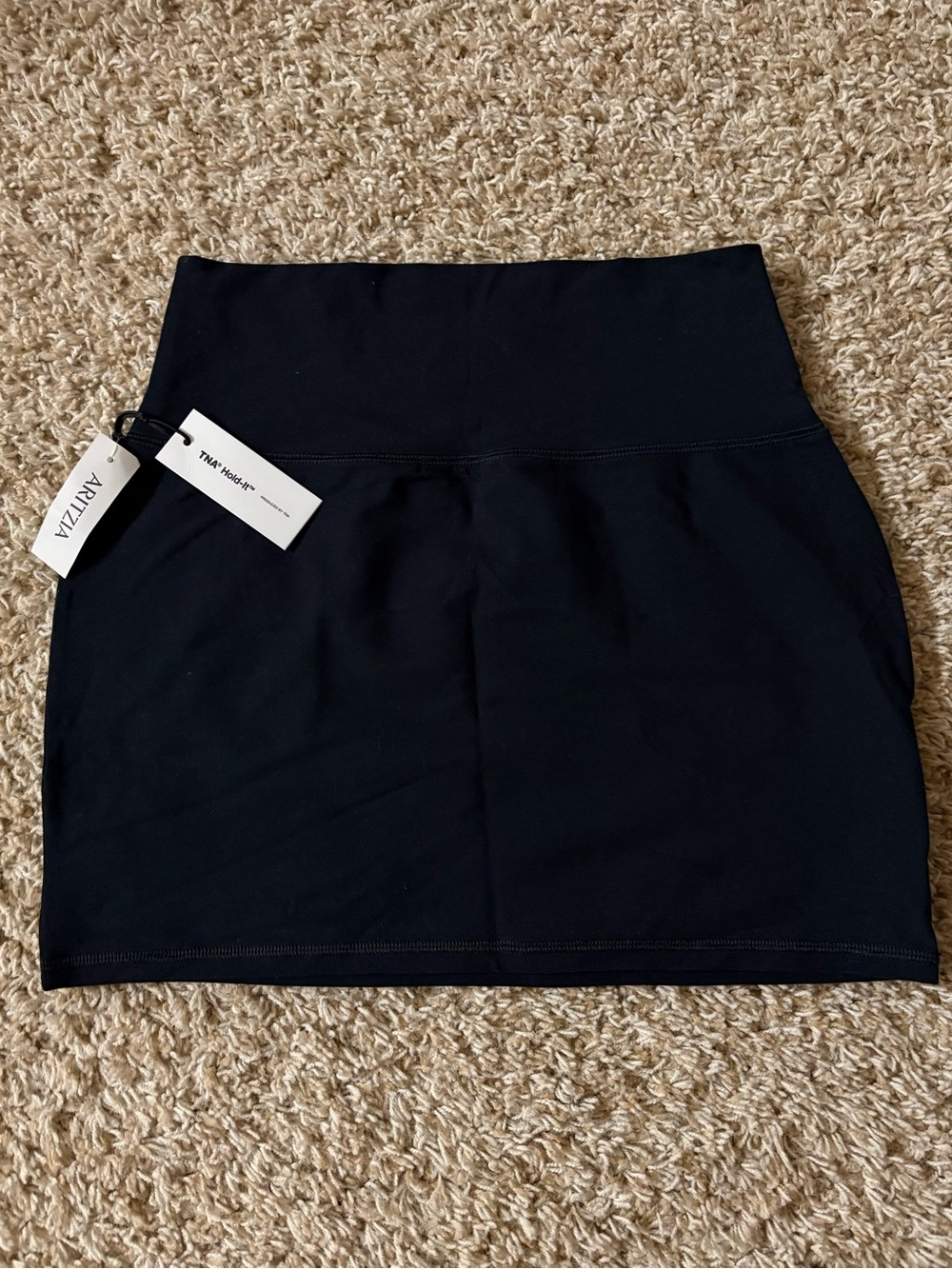TNA Women’s Hold-It Atmosphere Skirt